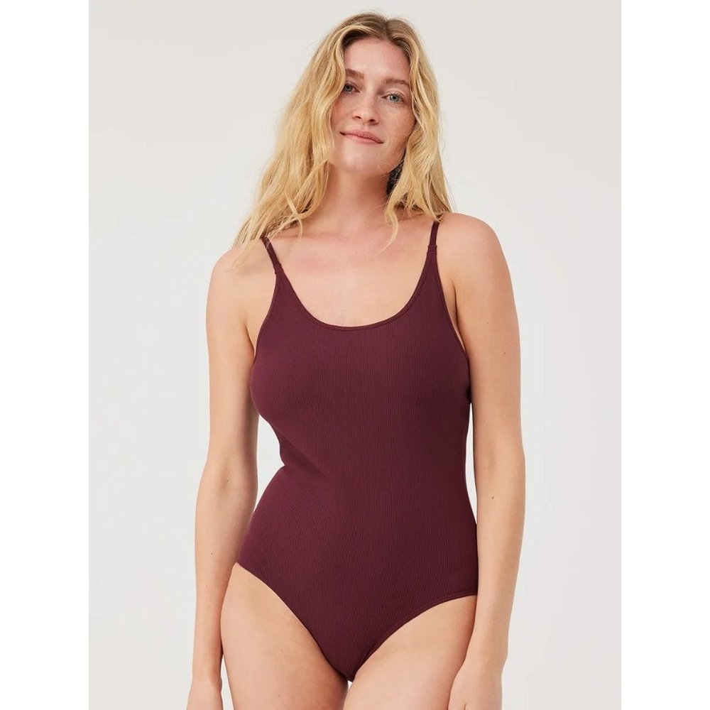 OUTDOOR VOICES SuperForm Rib Leotard Size‎ medium Shiraz Bodysuit gym athleisure